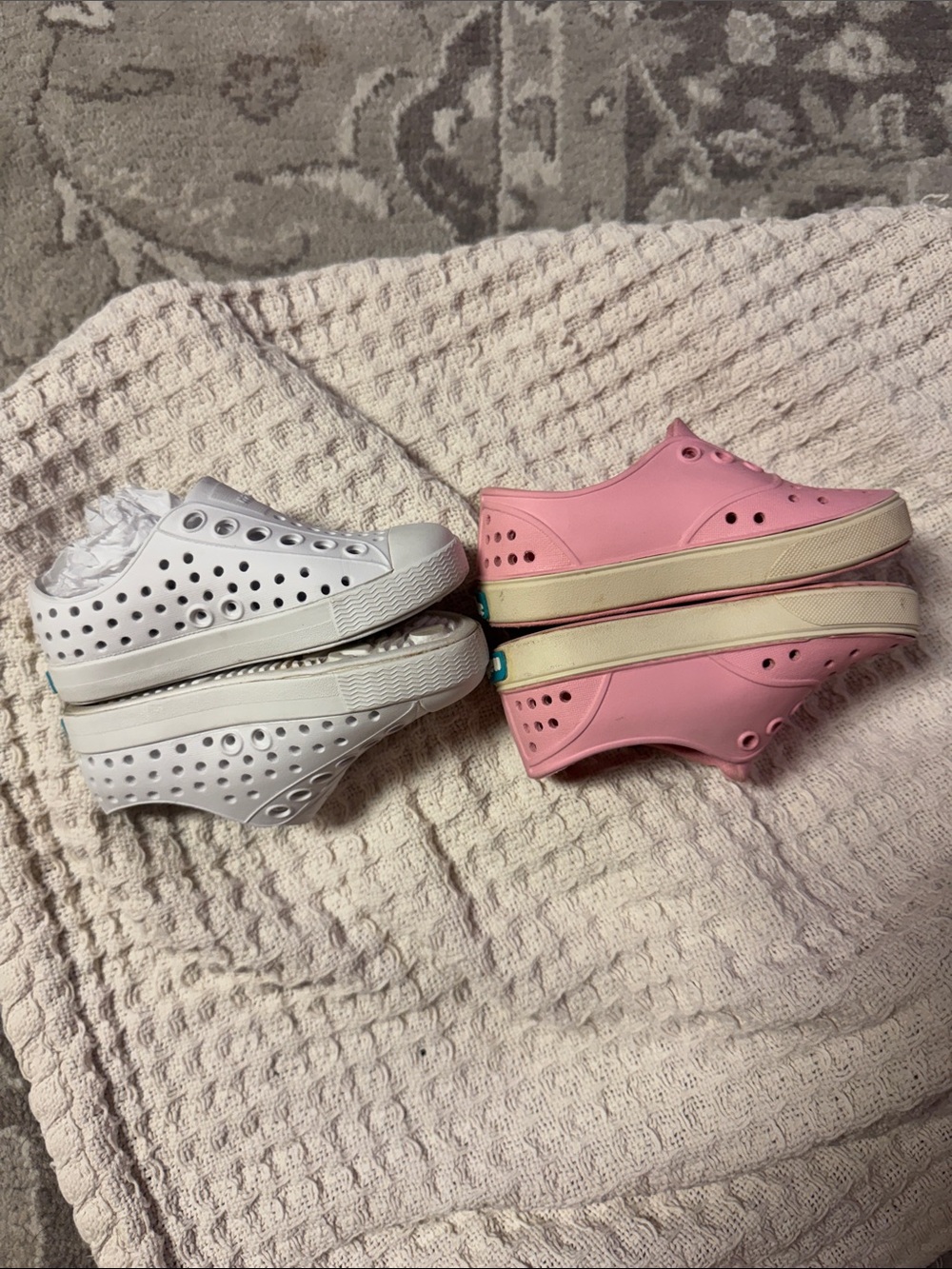 Native Shoe Bundle - Picture 5 of 8